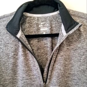 Nike Element 1/2 Zip (L)